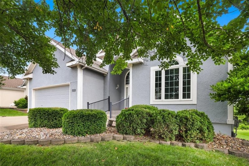 4308 NE 73rd St, Kansas City, MO 64119