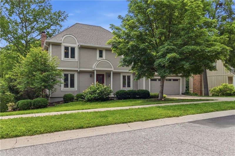 7905 Mullen Rd, Lenexa, KS 66215
