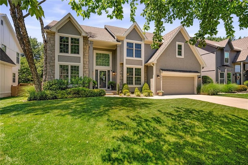 12814 Reeder St, Overland Park, KS 66213