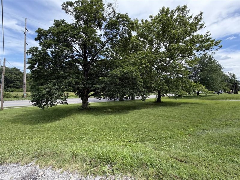 1624 55th St, Kansas City, KS 66106