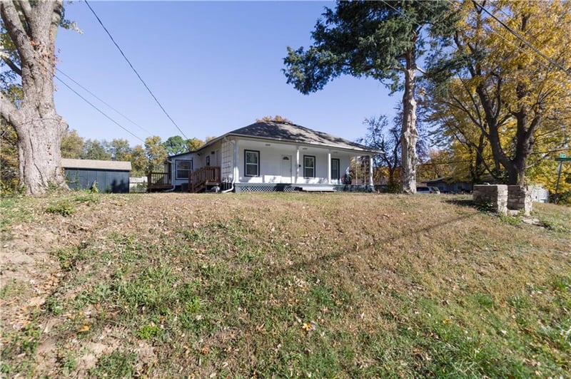 4540 38th St, Kansas City, MO 64117