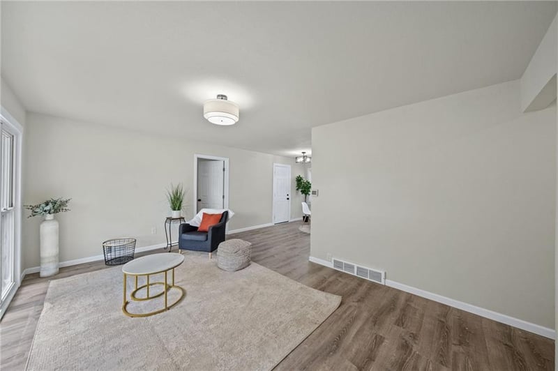 11368 Delmar St, Kansas City, MO 64134