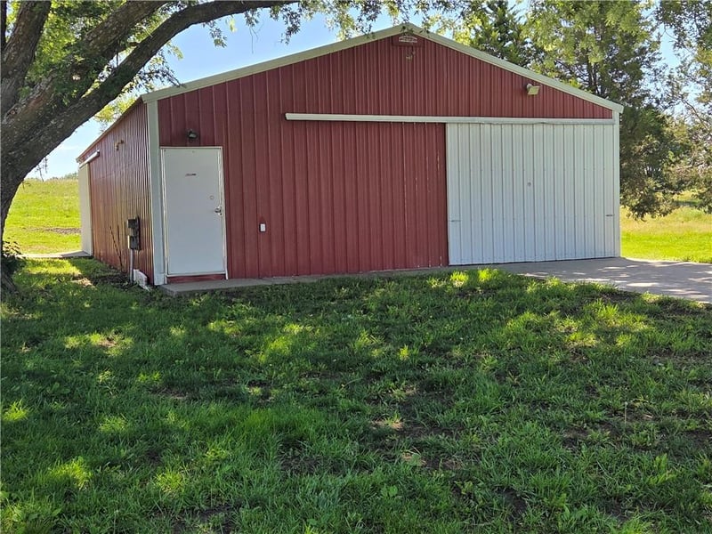 6995 Arnold Rd, Plattsburg, MO 64477