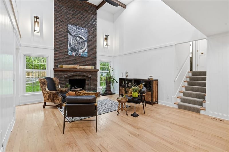 12000 Aberdeen St, Leawood, KS 66209