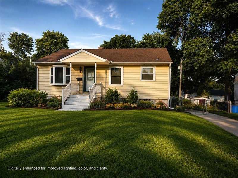 2223 Evanston Ave, Independence, MO 64052