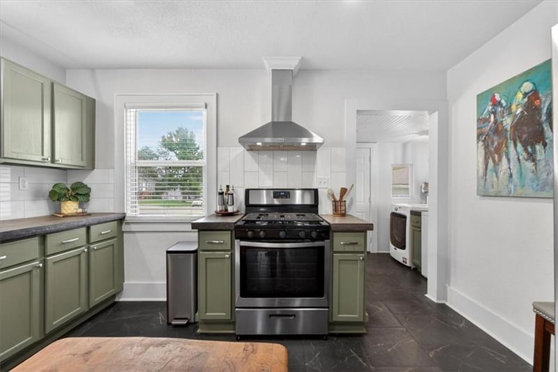 11301 W 59th Ter, Shawnee, KS 66203