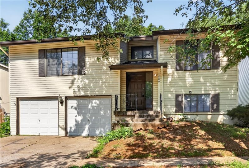 7806 N Oregon Ave, Kansas City, MO 64151
