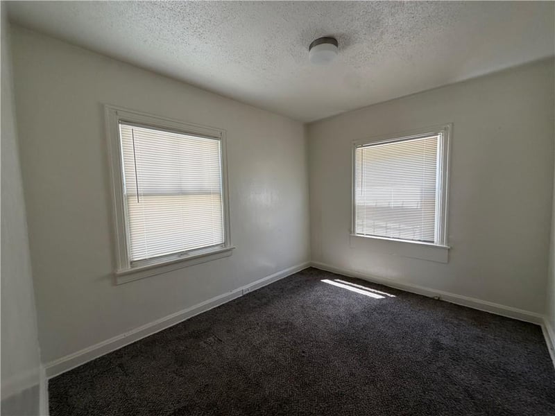 7039 Indiana Ave, Kansas City, MO 64132