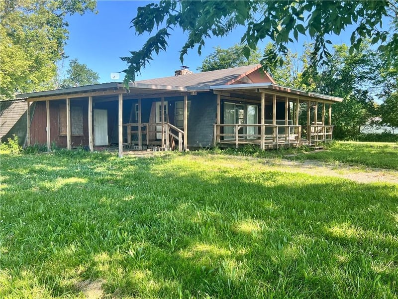 1065 230th St, Fort Scott, KS 66701