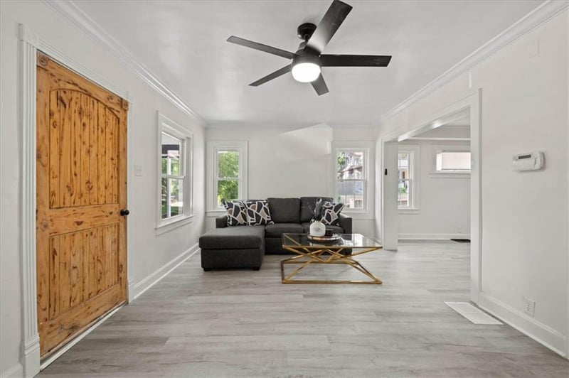 3344 Bales Ave, Kansas City, MO 64128