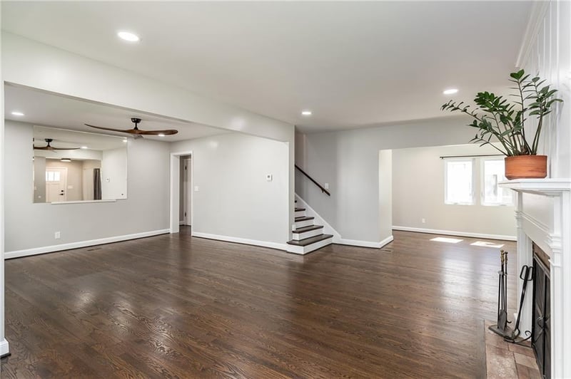 724 E 72nd St, Kansas City, MO 64131