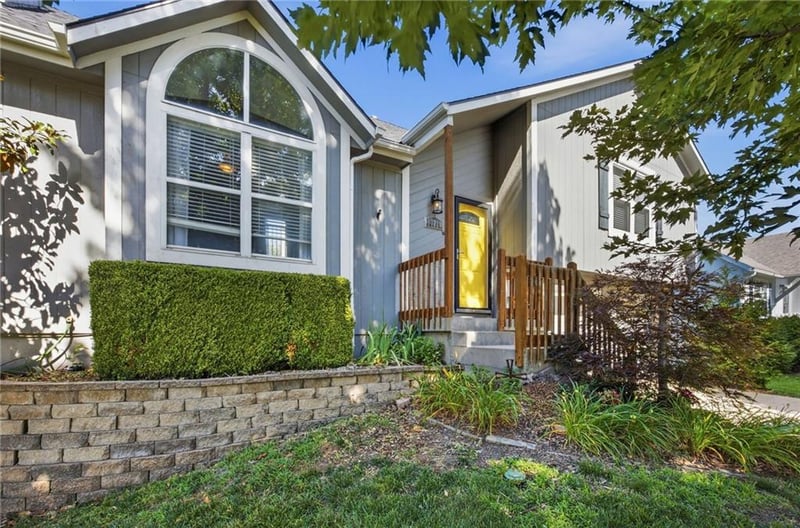 17210 Walter St, Gardner, KS 66030
