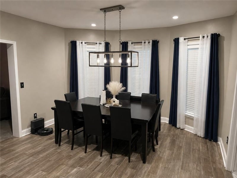 528 Loula St, Olathe, KS 66061
