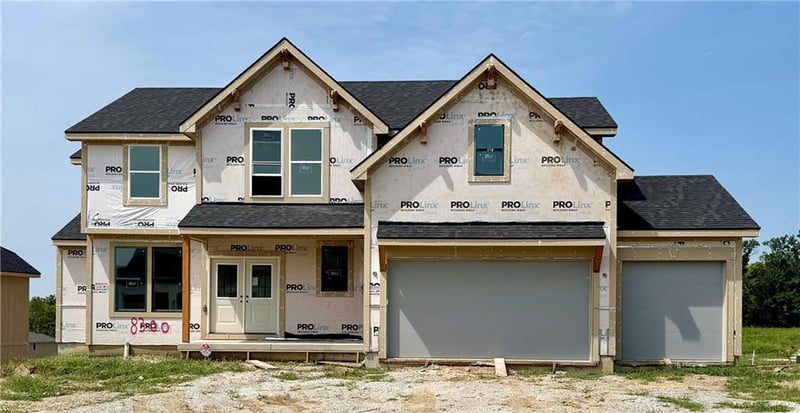 8300 NW 90th St, Kansas City, MO 64153