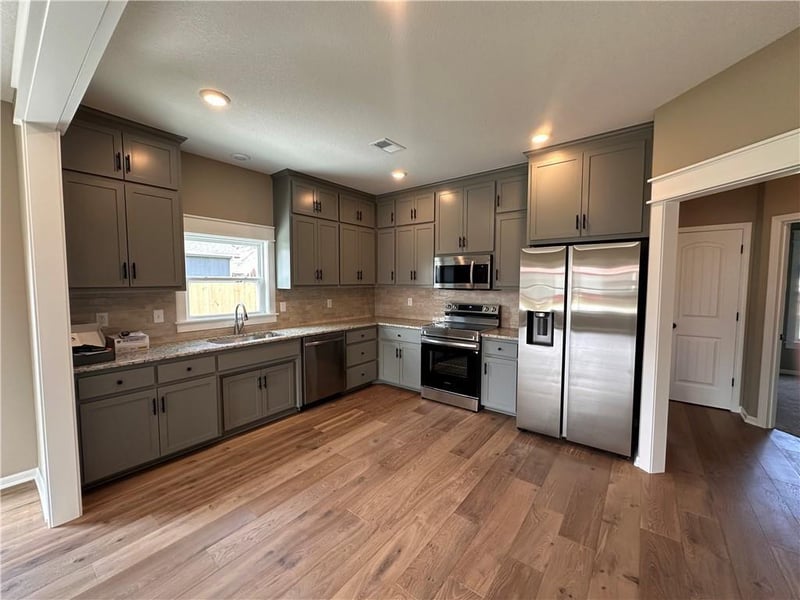 1104 S Oak St, Plattsburg, MO 64477