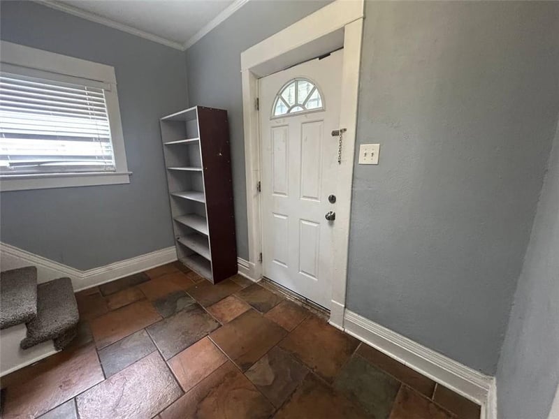 1037 Sandusky Ave, Kansas City, KS 66102