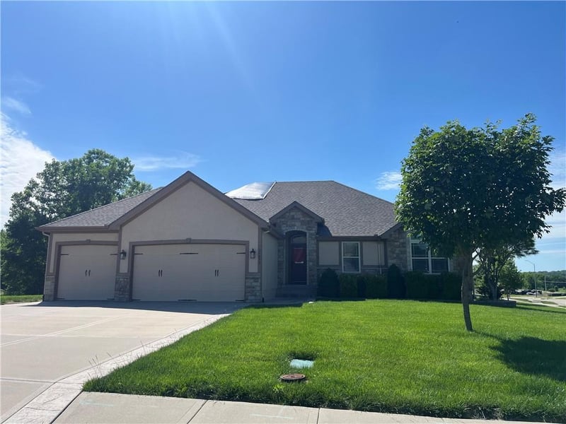 21413 E 32nd Ter S, Independence, MO 64057