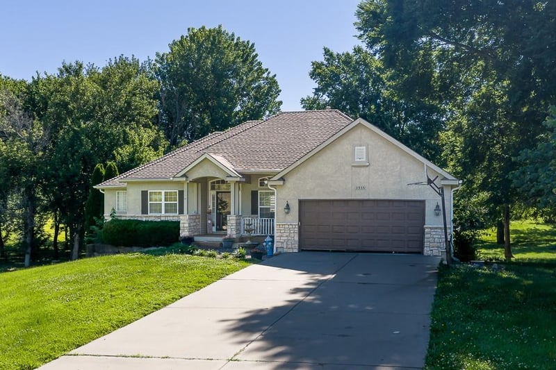 3935 125th St, Kansas City, KS 66109