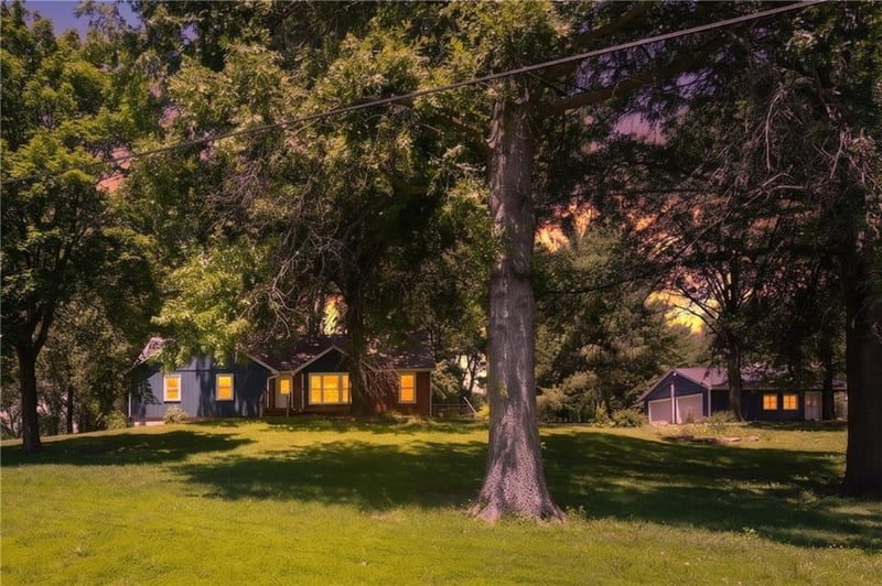 1228 Town And Country Ln, Plattsburg, MO 64477