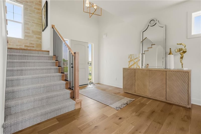 2404 177th St, Overland Park, KS 66085