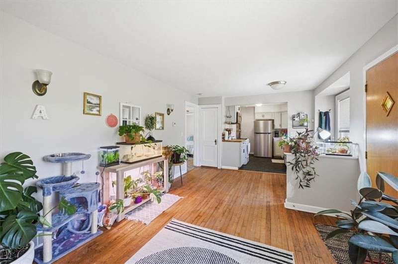 544 S 68 St, Kansas City, KS 66111