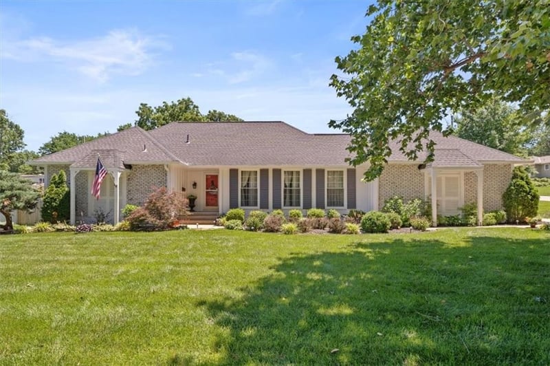 5133 Ballentine St, Shawnee, KS 66203