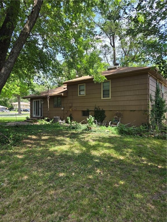 9320 Oakland Ave, Kansas City, MO 64138
