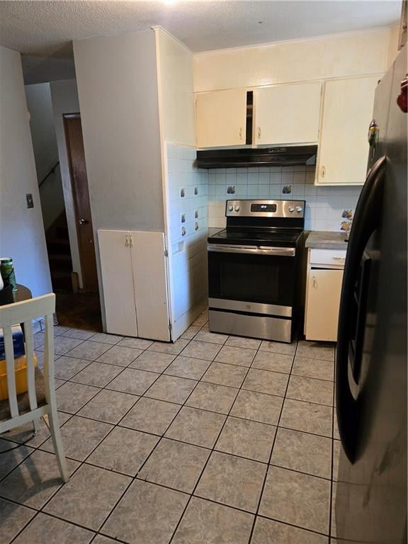 9320 Oakland Ave, Kansas City, MO 64138