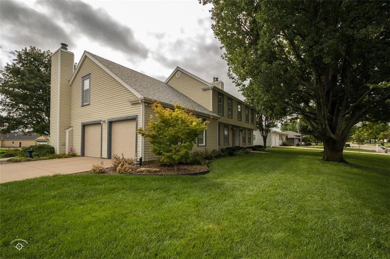 1701 Ash St, Ottawa, KS 66067