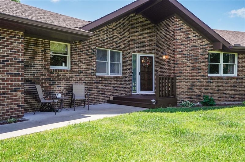 14805 27th St, Perry, KS 66073