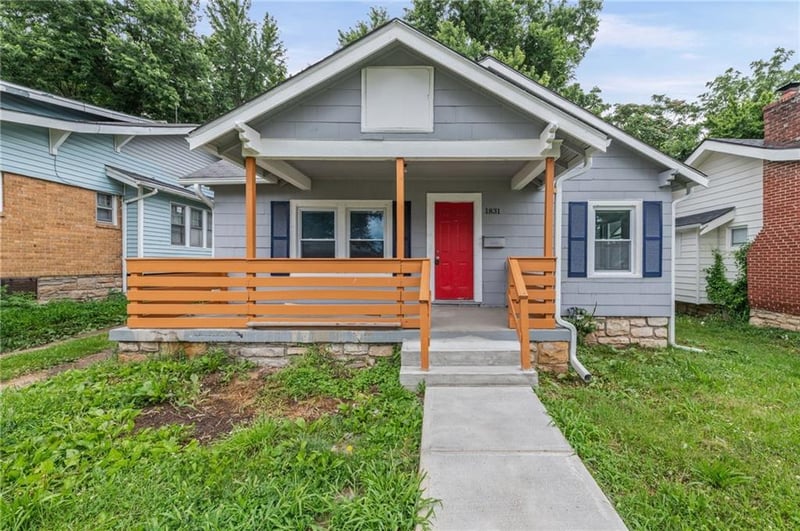 1831 E 68th St, Kansas City, MO 64132