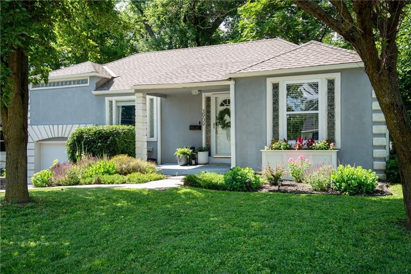 3909 47th St, Roeland Park, KS 66205