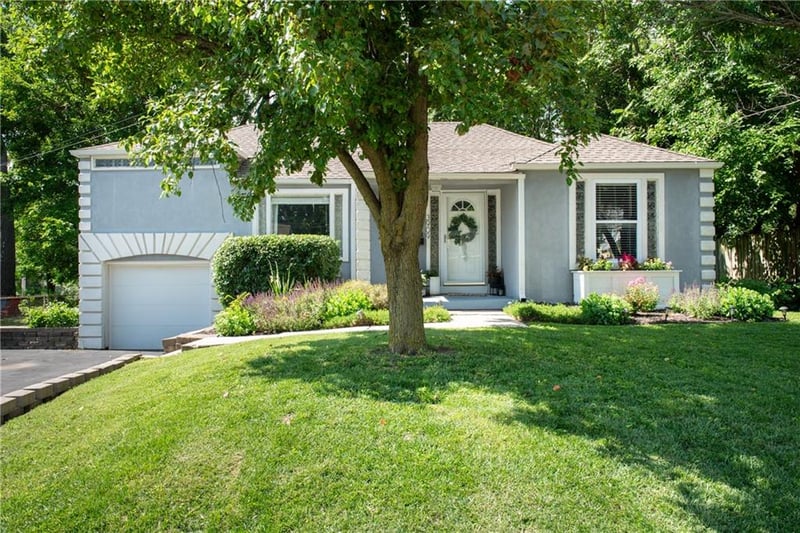 3909 47th St, Roeland Park, KS 66205