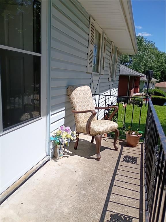 308 5 St, Blue Springs, MO 64014