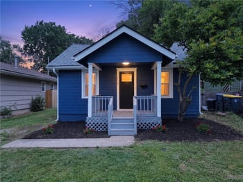 110 W 79th Ter, Kansas City, MO 64114