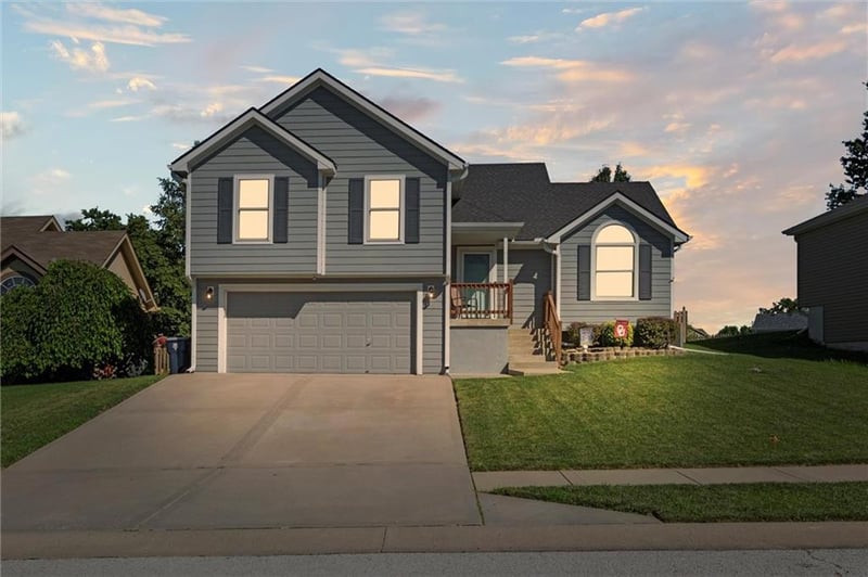 11039 Ditman Ave, Kansas City, MO 64157
