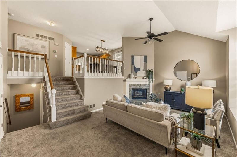 15446 Foster St, Overland Park, KS 66223