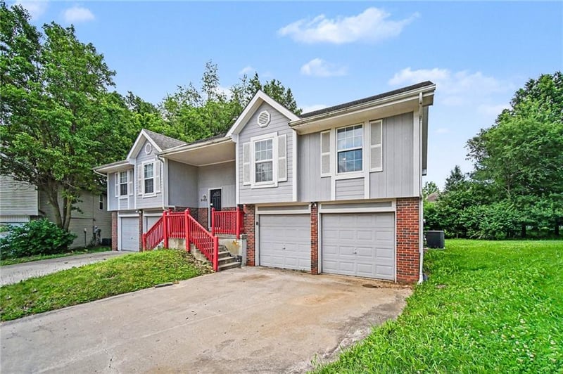 3407 71st Ter, Kansas City, MO 64151