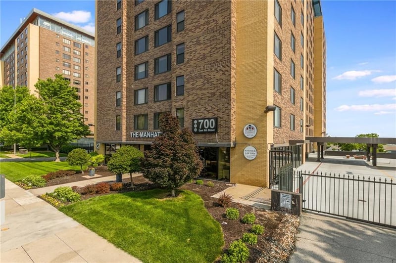 700 E 8th #4s St, Kansas City, MO 64106