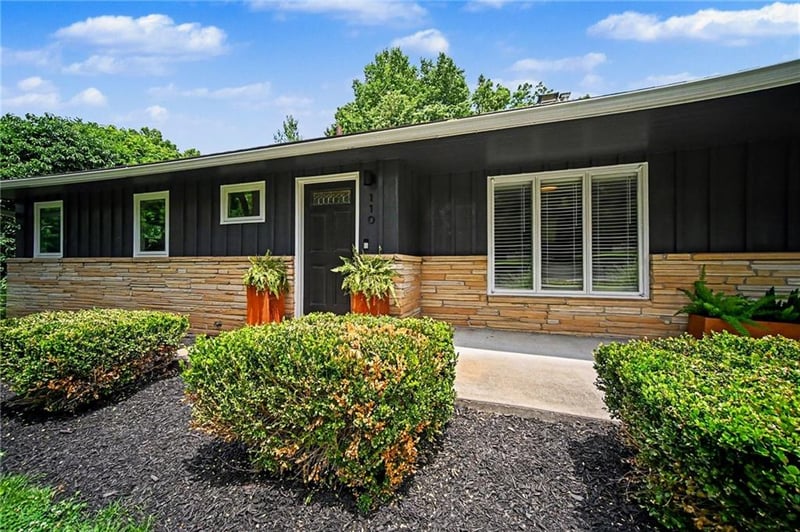 110 NE 43rd Ter, Kansas City, MO 64116