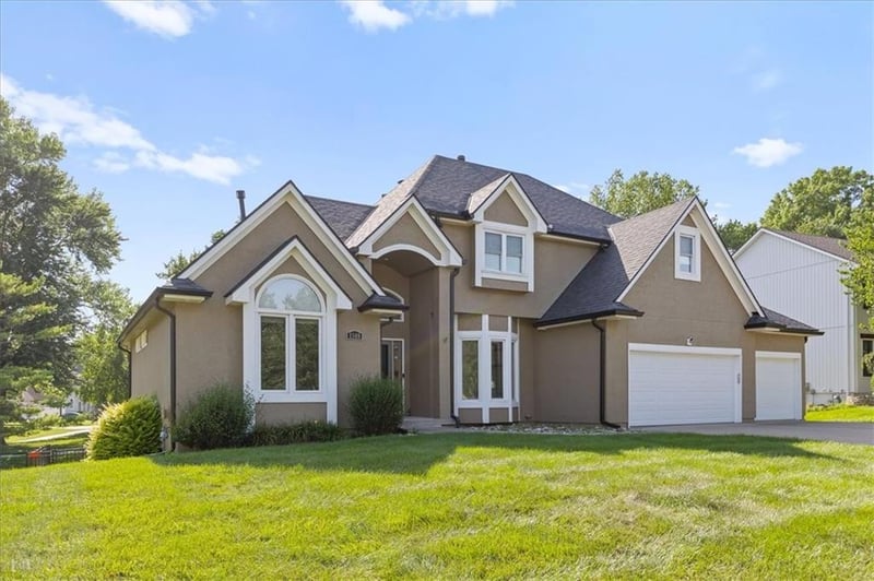 1308 Surrey Trace N/A, Lee's Summit, MO 64081