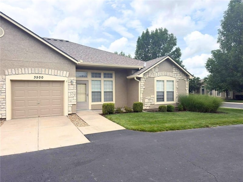 18437 156th Ter #3500, Olathe, KS 66062