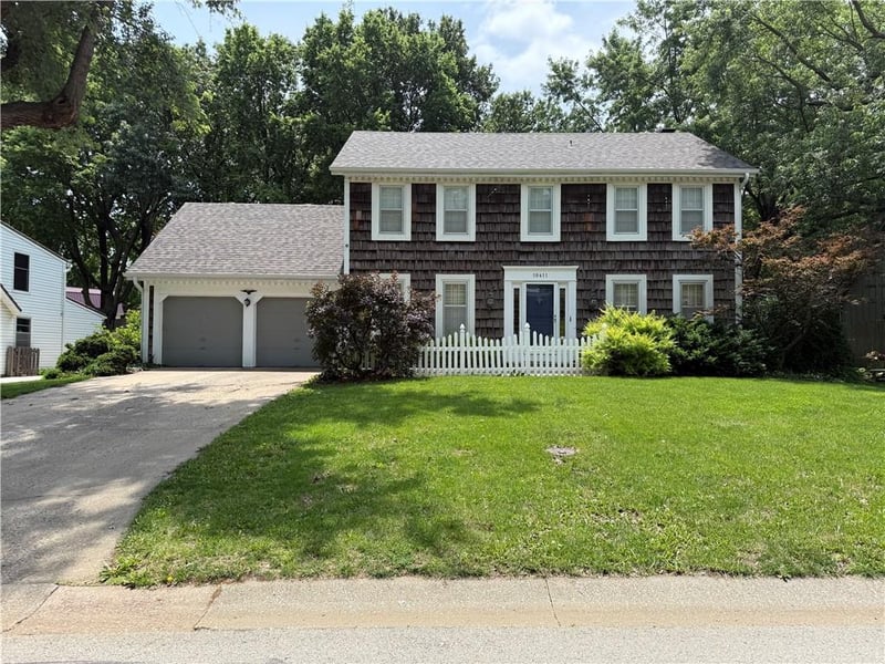 10411 52nd Ter, Shawnee, KS 66203