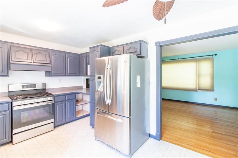 8307 92nd Ter, Kansas City, MO 64138
