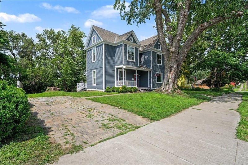 1416 Franklin Ave, Lexington, MO 64067