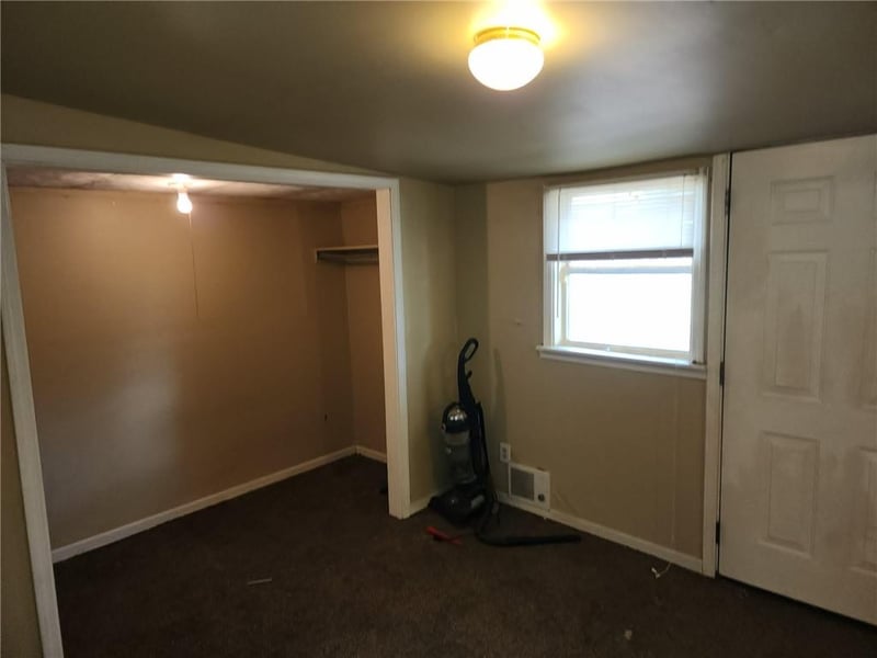 119 Kansas St, Pittsburg, KS 66762