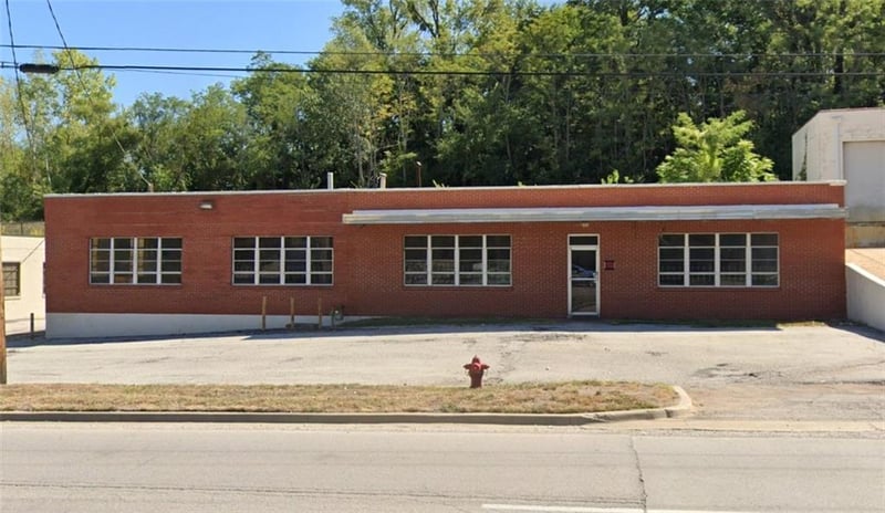 5629 Raytown Rd, Kansas City, MO 64133