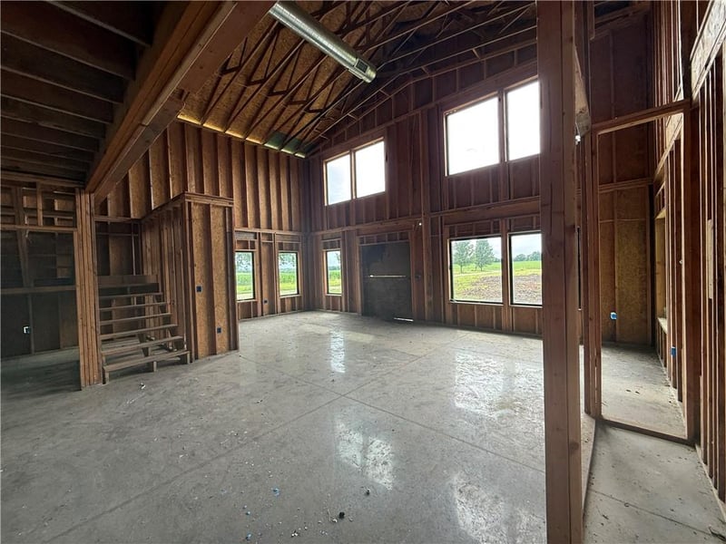 1411 Hudnall Rd, Oak Grove, MO 64075