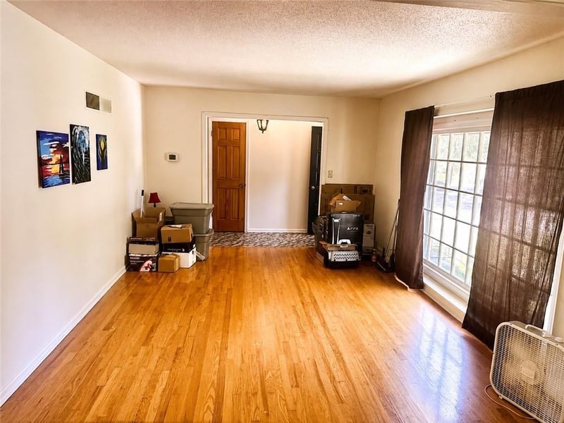 1709 69 Ter, Gladstone, MO 64118
