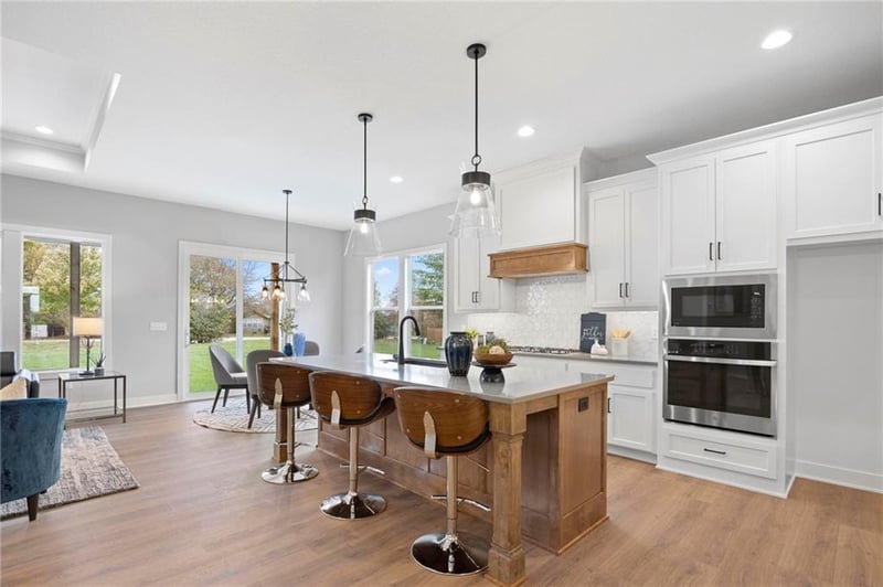 17135 Barstow St, Olathe, KS 66062